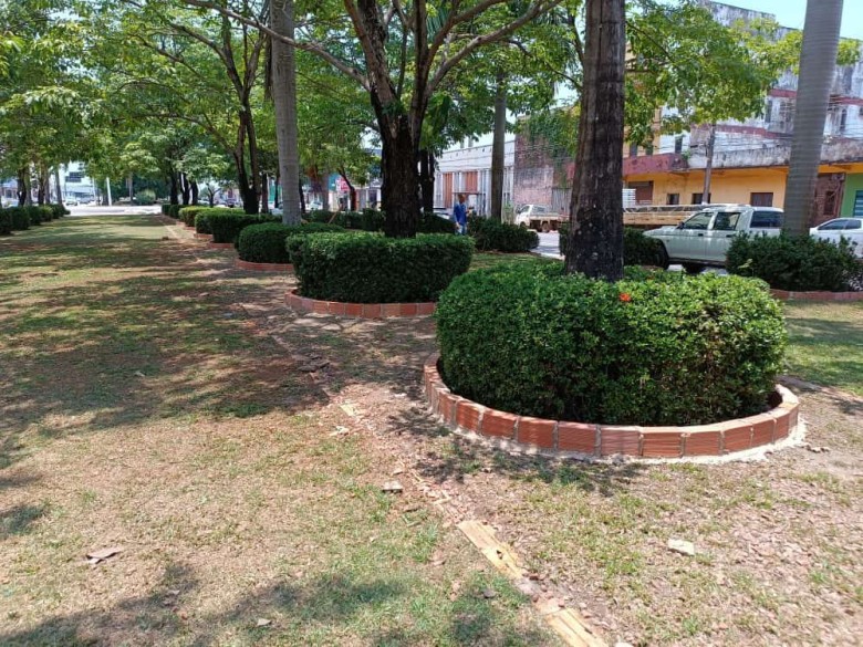 Semusb Inicia Projeto de Revitaliza&ccedil;&atilde;o do Meio-fio na Avenida Jorge Teixeira