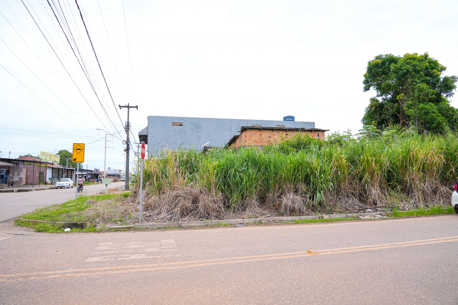 Em 2025, o município registrou 600 notificações de terrenos irregulares