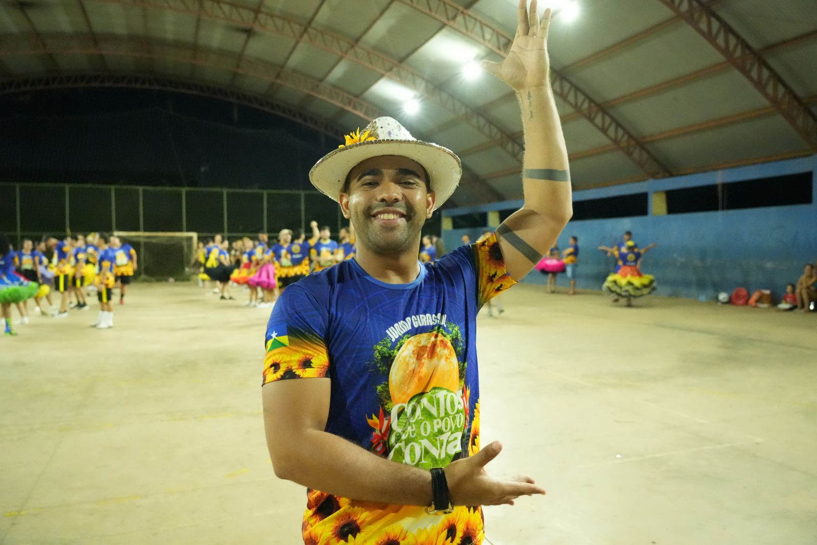 Reginaldo Velaskues é noivo da Girassol há quatro anos e integrante da quadrilha há duas décadas