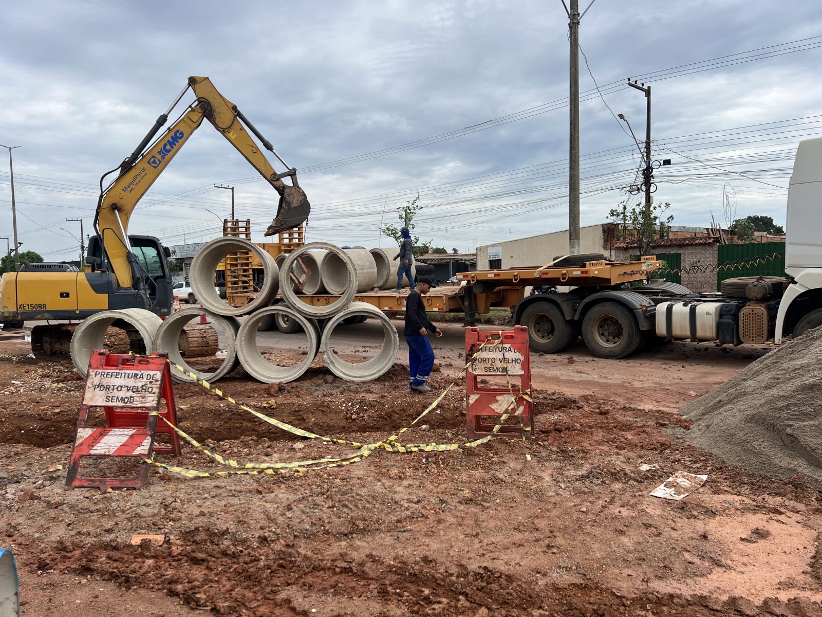 Prefeitura vem executando obras estruturantes de drenagem para prevenir alagamentos 