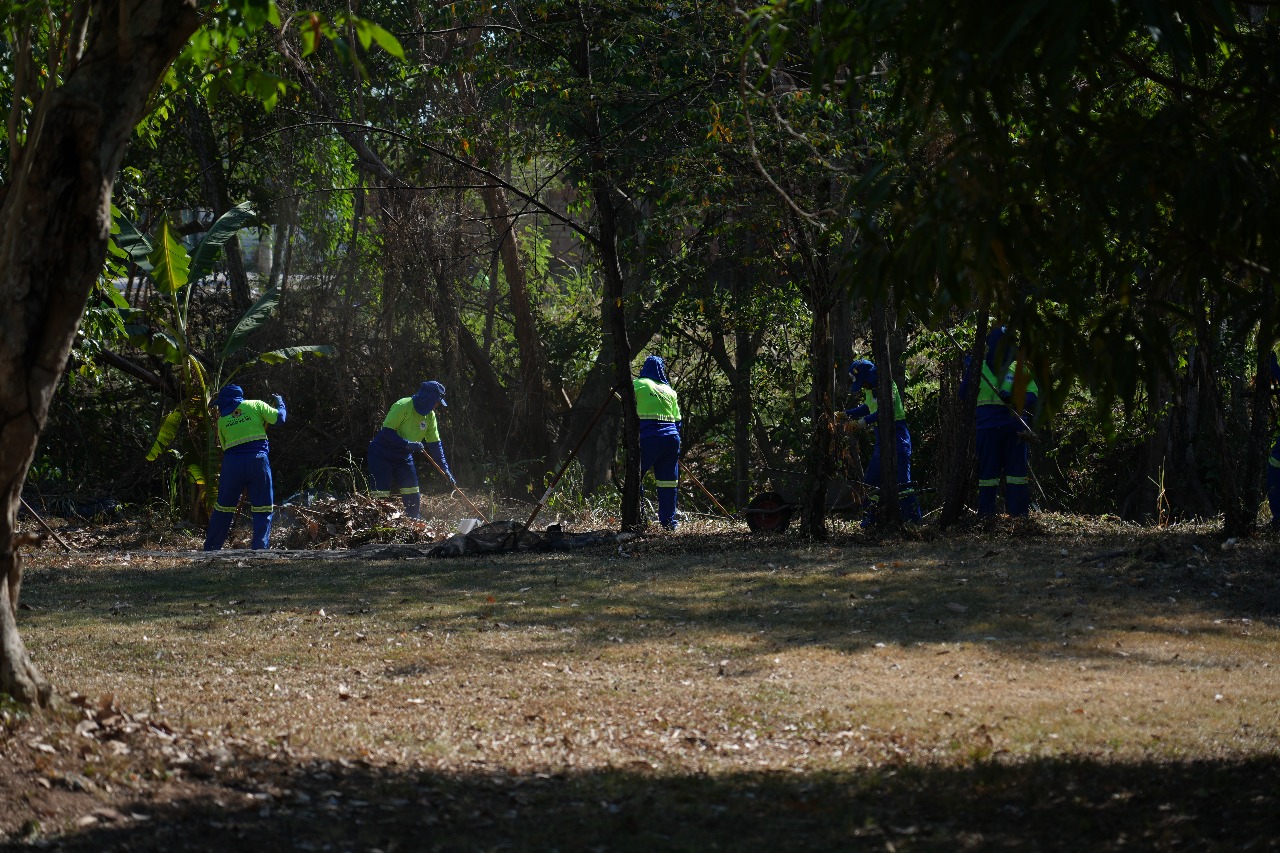 Cidade Limpa segue avançando com equipes em todas as regiões do município