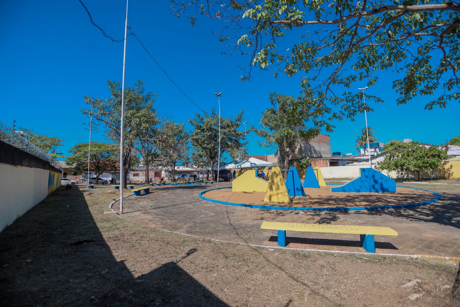 Àrea total da praça é de 1.701,62 metros quadrados