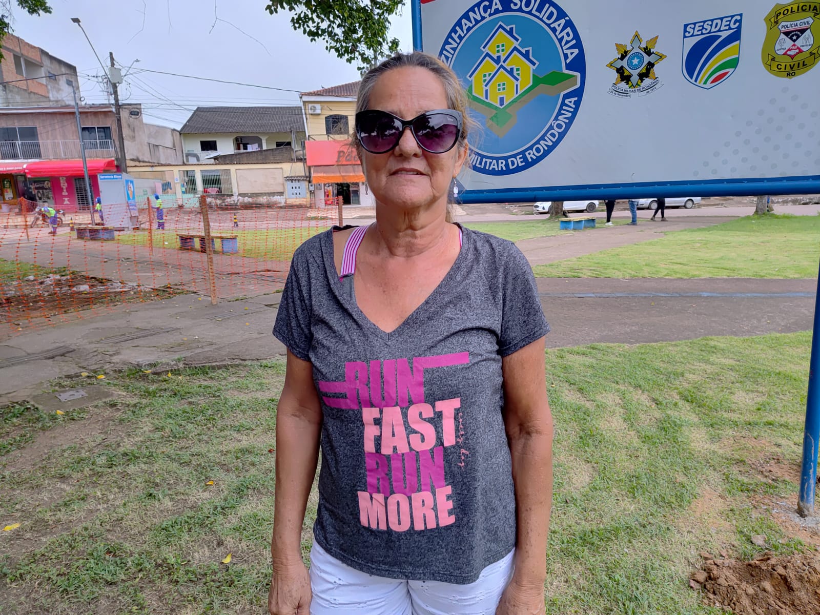 Marisa Helena reside há 34 anos no bairro Cohab